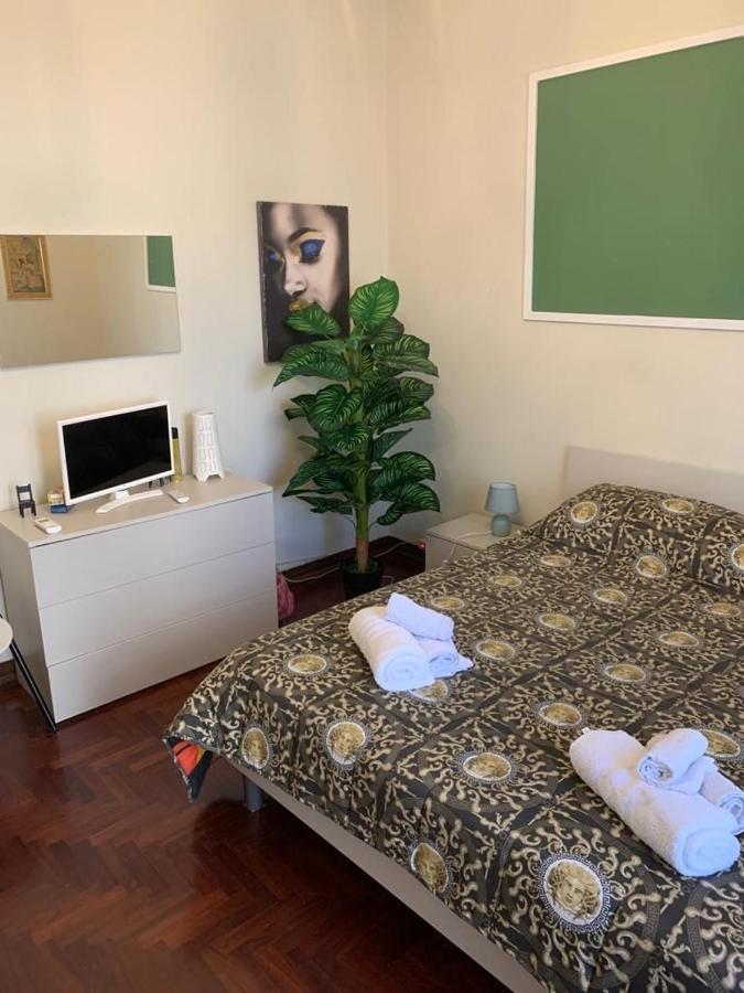 Apartament Dimora Di Maury A Due Passi Dai Trasporti E Da Ballaro Palermo Dış mekan fotoğraf